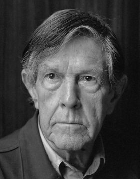 Una foto de John Cage