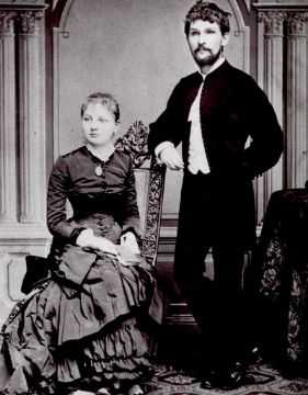 Uno de los más grandes checos Leoš Janáček con su esposa.