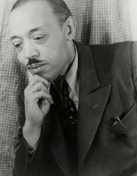 Una imagen del compositor negro William Grant Still